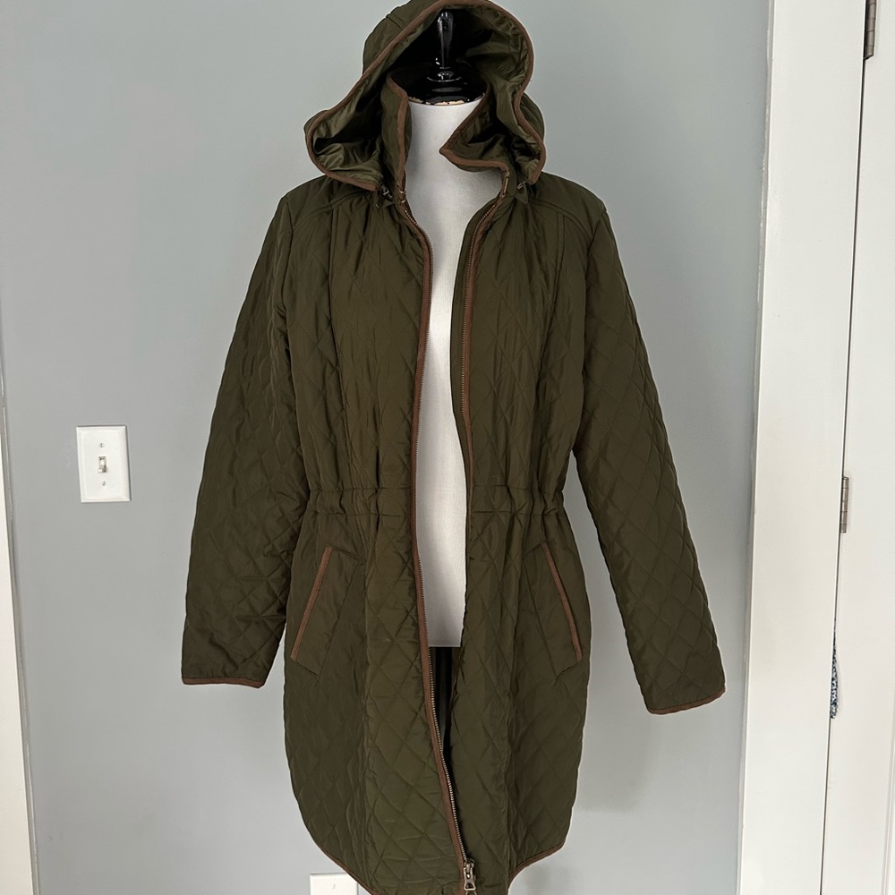 Orvis Quilted Long Weekender Coat